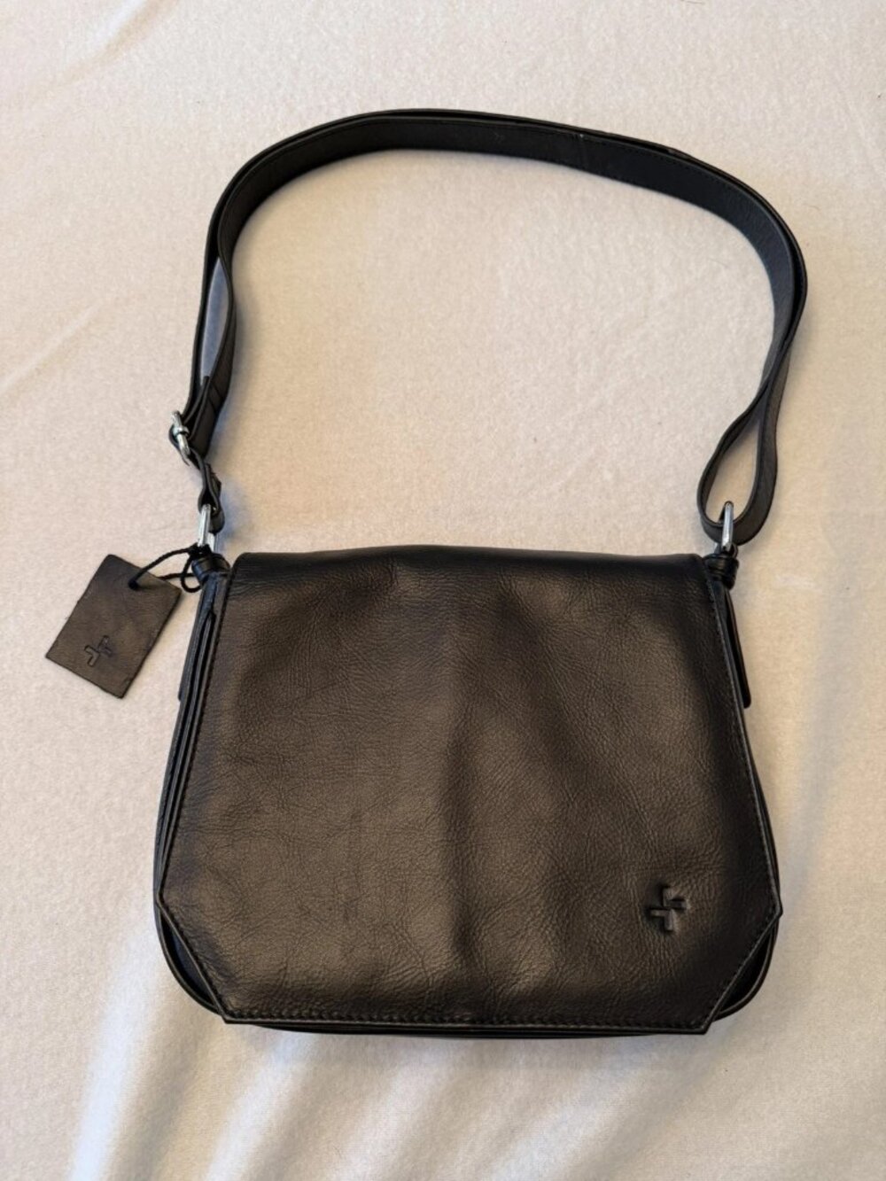 Firenze Bella Black Genuine Leather Crossbody Shoulder Bag Purse NWOT